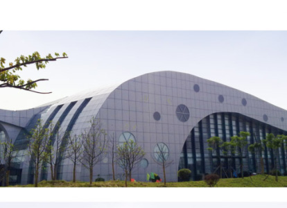 红桥会议中心外景网架工程